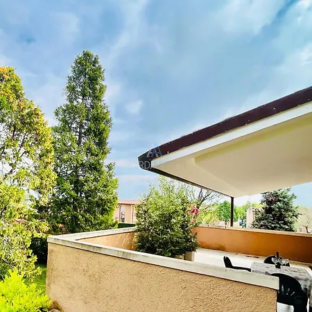 アパート Crono Apt-200m Dal Di Garda Con Piscina シルミオーネ